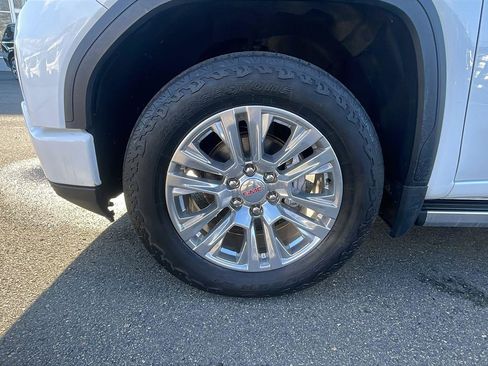 Used 2023 GMC Sierra 1500 Denali w/ Technology Package image 10