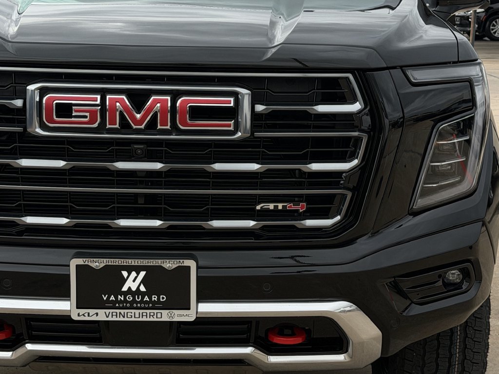 New 2027 GMC Yukon AT4 w/ AT4 Premium Plus Package AWD/4WD image 8