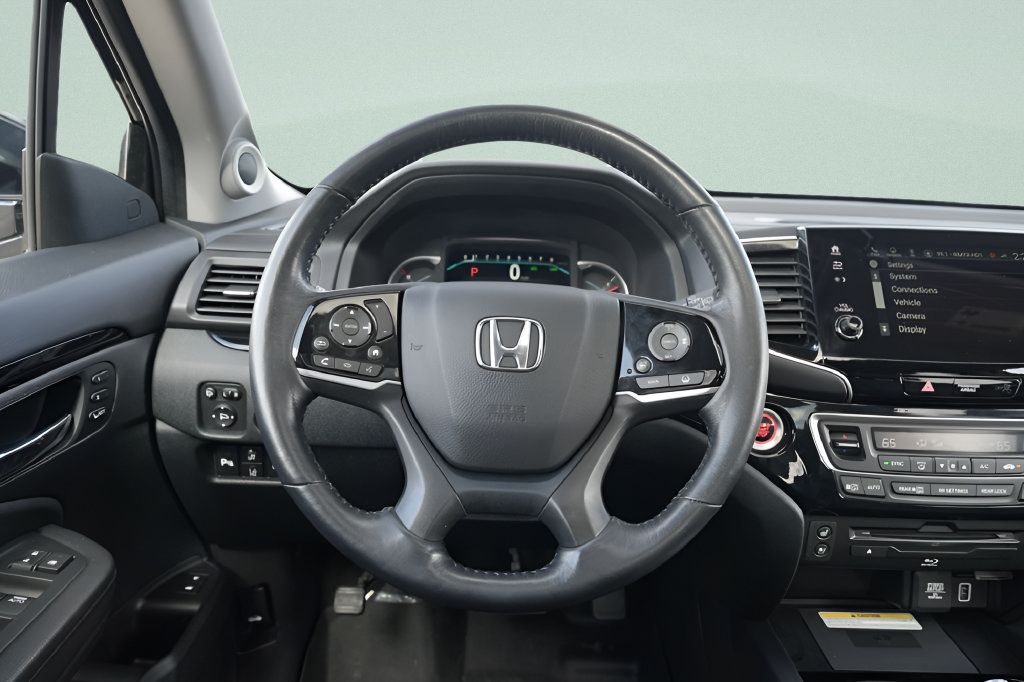 Used 2022 Honda Pilot Elite image 18
