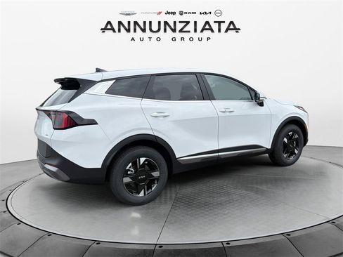 New 2026 Kia Sportage LX w/ LX Convenience Package image 5