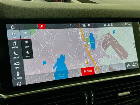 Certified 2019 Porsche Cayenne image 17