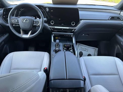 Used 2026 Lexus TX 350 AWD w/ Technology Package image 10