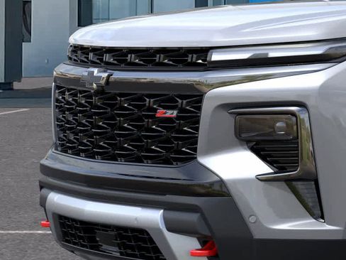 New 2026 Chevrolet Traverse Z71 w/ Enhanced Driving Package image 13