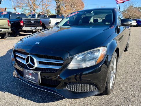 Used 2016 Mercedes-Benz C 300 4MATIC Sedan image 1