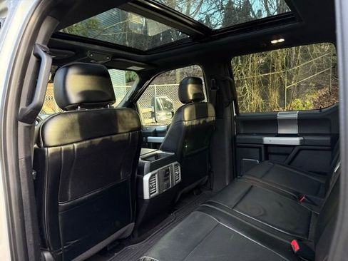 Used 2016 Ford F150 Lariat w/ Equipment Group 502A Luxury image 27