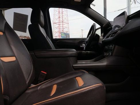 Certified 2023 GMC Yukon XL AT4 w/ Max Trailering Package AWD/4WD image 9