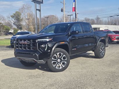 Used 2023 GMC Canyon AT4 w/ AT4 Premium Package