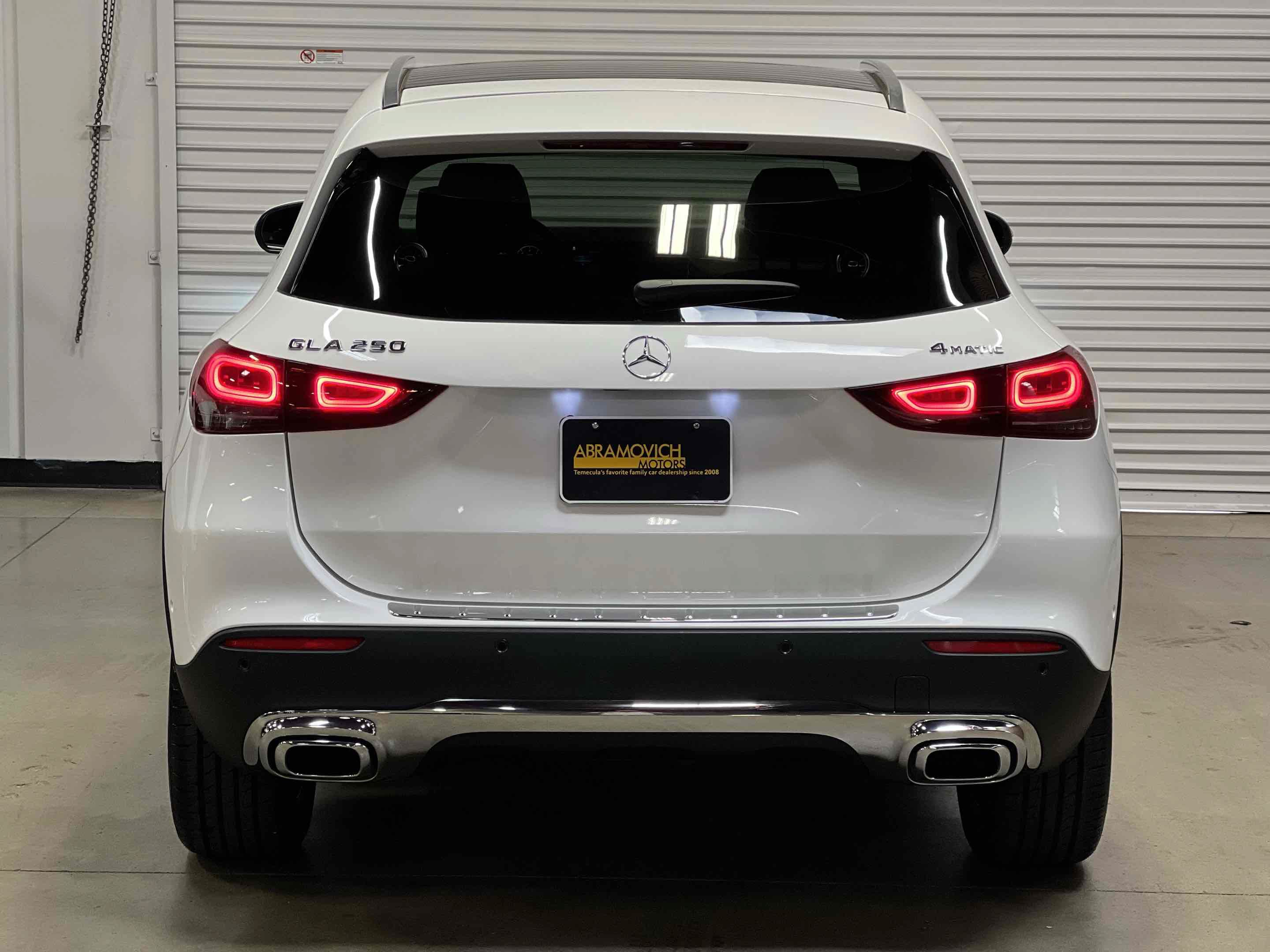 Used 2021 Mercedes-Benz GLA 250 4MATIC w/ Premium Package image 30