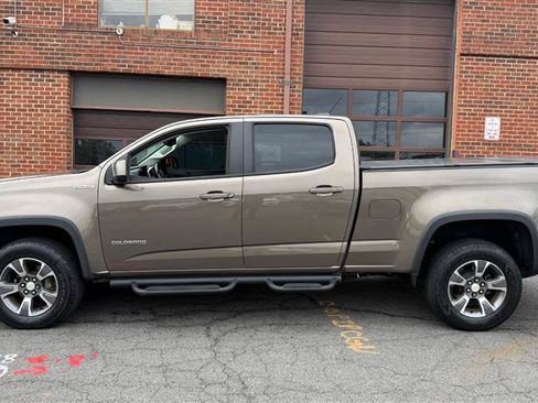 Used 2016 Chevrolet Colorado Z71 AWD/4WD image 4