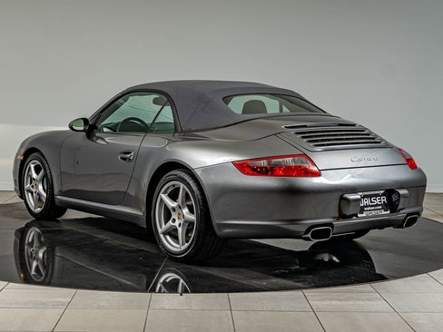 Used 2007 Porsche 911 Carrera RWD image 3