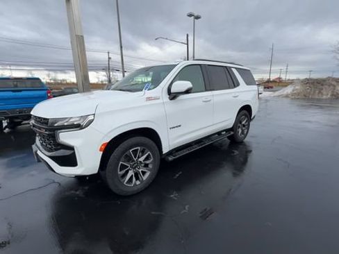 Used 2023 Chevrolet Tahoe Z71 w/ Luxury Package image 4