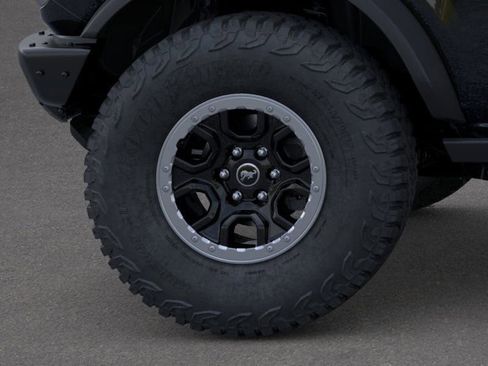 New 2025 Ford Bronco Badlands image 21