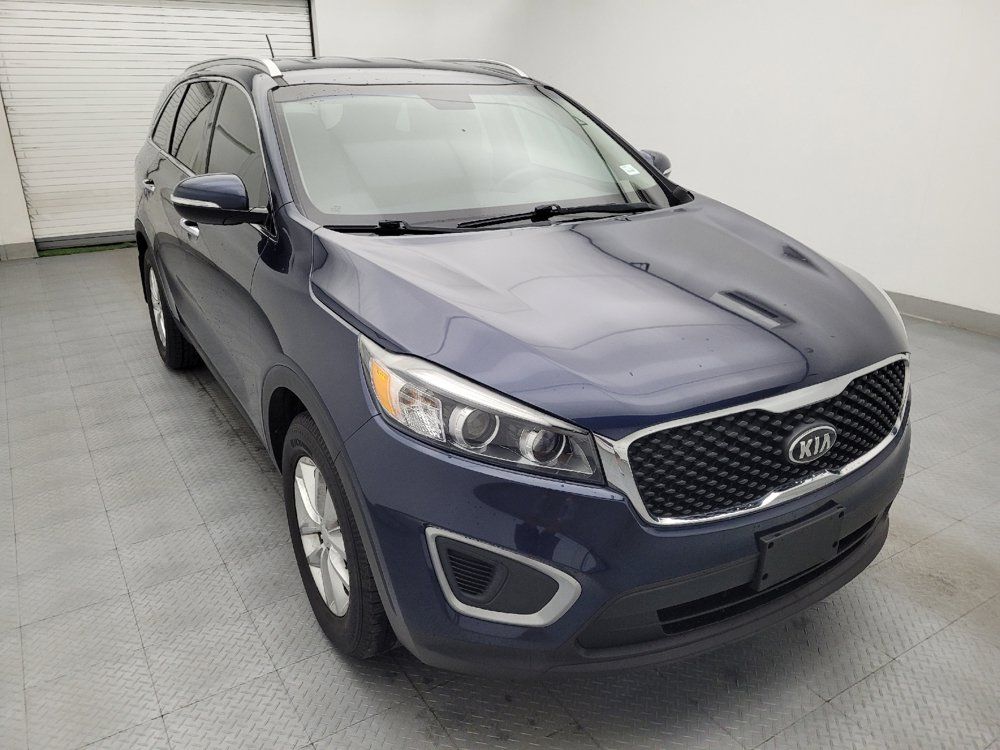 Used 2017 Kia Sorento FWD image 13
