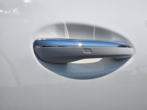 Used 2026 Mercedes-Benz GLC 300 4MATIC image 29