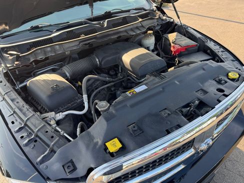 Used 2014 RAM 1500 Classic SLT AWD/4WD image 24