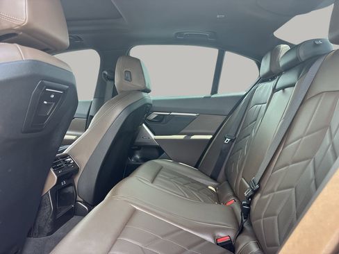 Used 2024 BMW 540i xDrive w/ M Sport Package AWD/4WD image 17