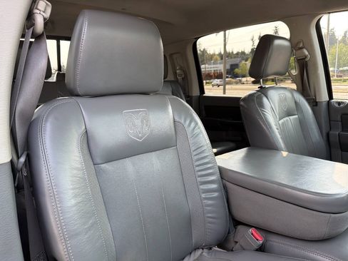 Used 2006 Dodge Ram 2500 Truck Laramie w/ Protection Group AWD/4WD image 19