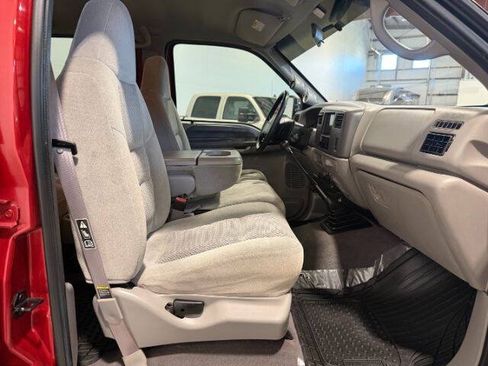 Used 2001 Ford F350 XLT AWD/4WD image 17