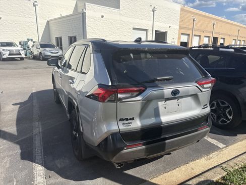 Used 2020 Toyota RAV4 XSE w/ Protection Package AWD/4WD image 9