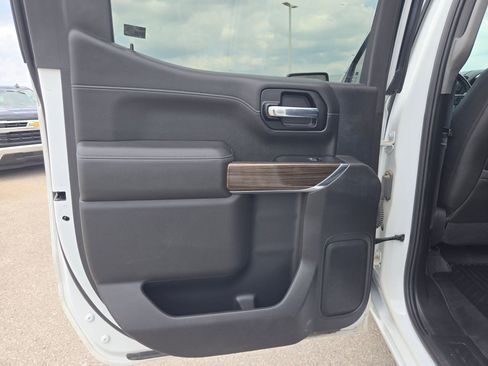 Certified 2020 Chevrolet Silverado 1500 RST w/ Texas Edition AWD/4WD image 14