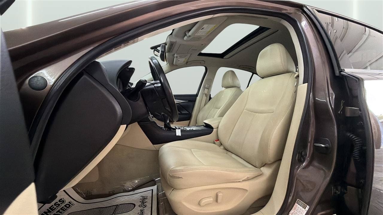 Used 2014 INFINITI Q50 Premium w/ Navigation Package AWD/4WD image 31