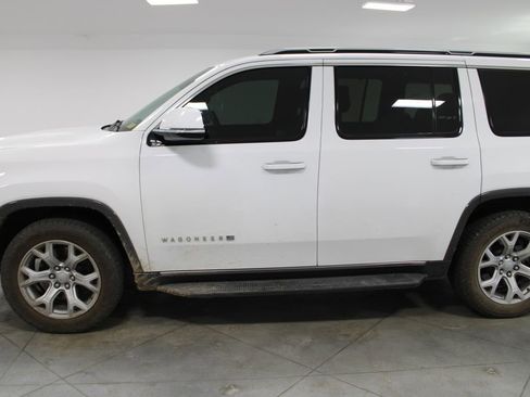 Used 2022 Jeep Wagoneer Series II image 6