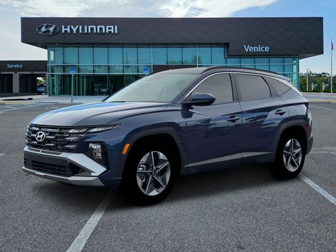 New 2026 Hyundai Tucson SEL FWD image 2