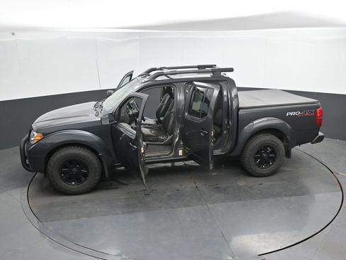 Used 2011 Nissan Frontier PRO-4X w/ Pro-4x Luxury Pkg AWD/4WD image 39