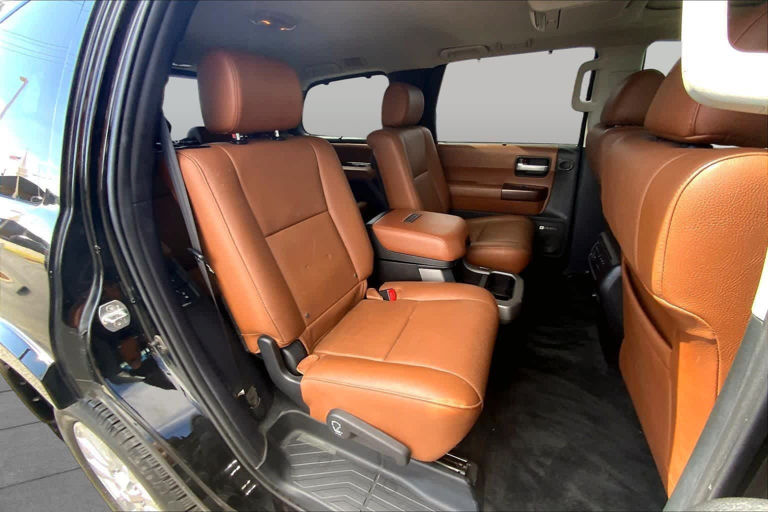 Used 2014 Toyota Sequoia Platinum AWD/4WD image 20