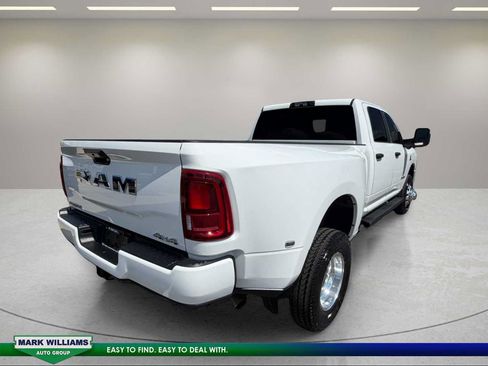 Used 2025 RAM 3500 Big Horn AWD/4WD image 6