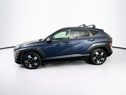 Used 2024 Hyundai Kona SEL w/ Convenience Package FWD image 4