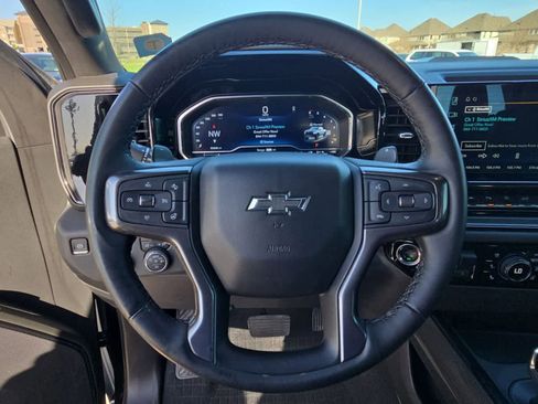 Used 2023 Chevrolet Silverado 1500 ZR2 w/ Technology Package AWD/4WD image 22