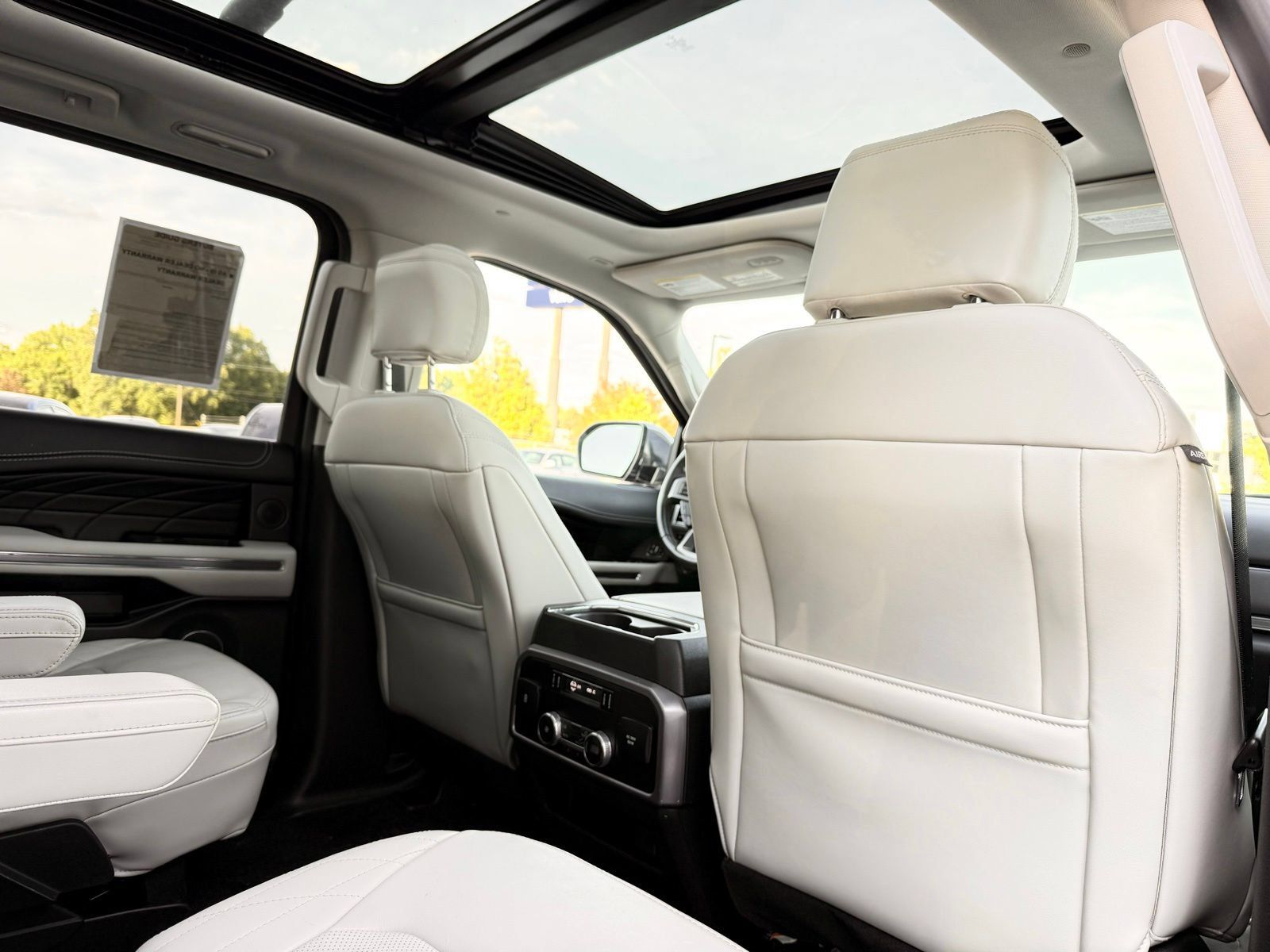 Used 2020 Ford Expedition Platinum RWD image 24