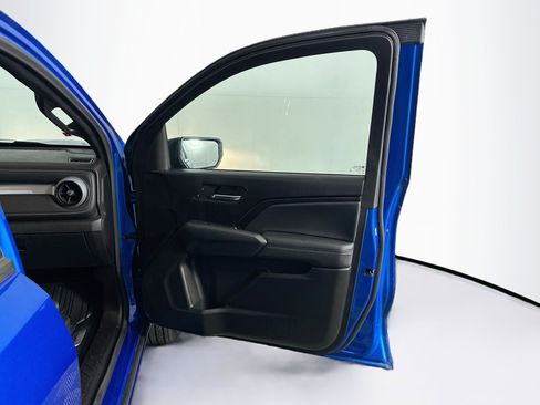 Used 2024 Chevrolet Colorado LT w/ LT Convenience Package II RWD image 33