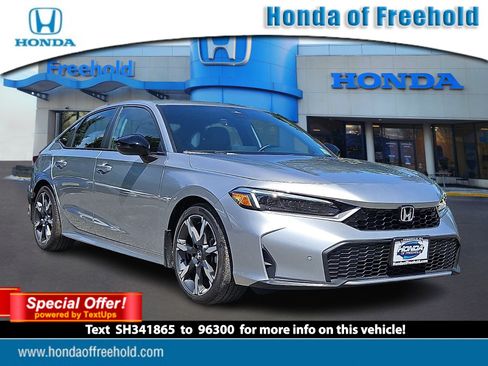 Used 2025 Honda Civic Sport Touring image 1