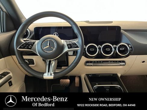 Used 2025 Mercedes-Benz GLA 250 4MATIC image 23