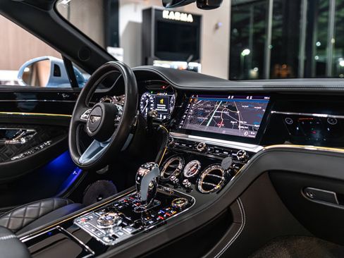 Used 2024 Bentley Continental GT S image 25