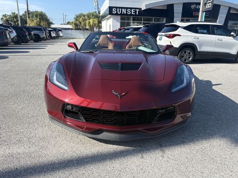 Used 2019 Chevrolet Corvette Z06 RWD image 2