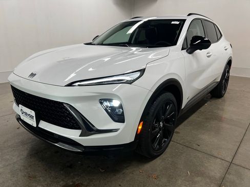 New 2026 Buick Envision Sport Touring image 5