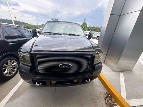 Used 2005 Ford F250 Lariat AWD/4WD image 3