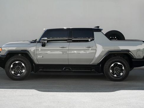 Used 2024 GMC Hummer EV 3X w/ Extreme Off-Road Package image 5