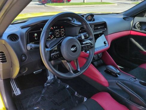 Used 2024 Nissan Z Performance w/ Floor Mat Package RWD image 15