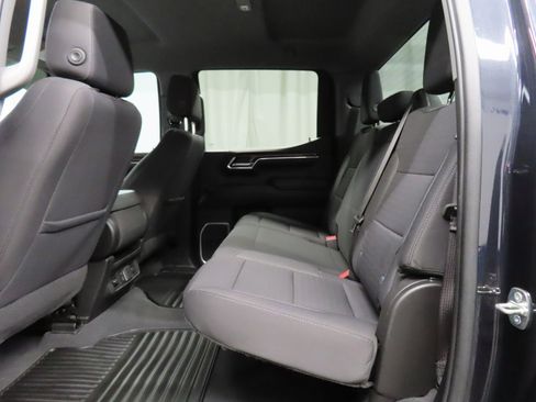 Used 2023 Chevrolet Silverado 1500 RST image 10