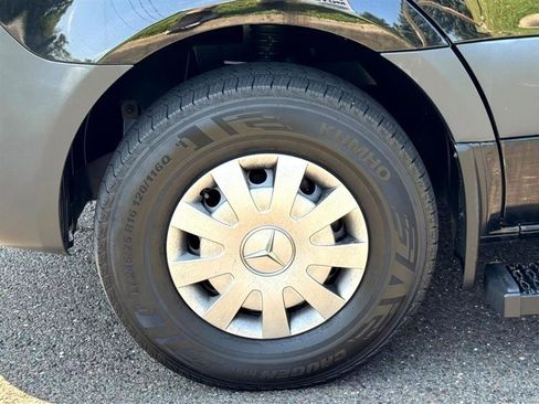 Used 2019 Mercedes-Benz Sprinter 2500 image 29