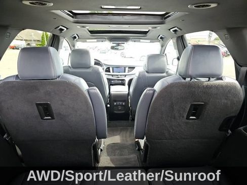 Used 2022 Buick Enclave Essence w/ Experience Buick Package AWD/4WD image 32