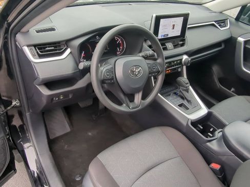 Certified 2025 Toyota RAV4 XLE image 9