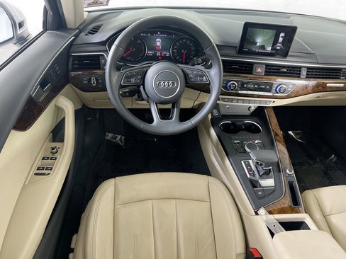 Used 2019 Audi A4 2.0T Premium w/ Convenience Package image 22