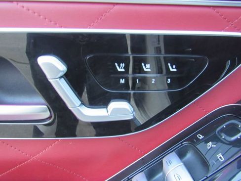 Used 2022 Mercedes-Benz S 580 4MATIC Sedan image 17