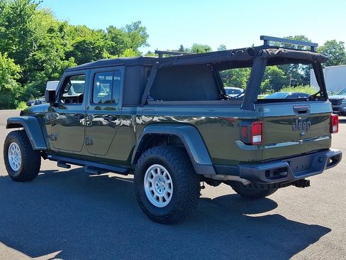 Used 2022 Jeep Gladiator Sport AWD/4WD image 4