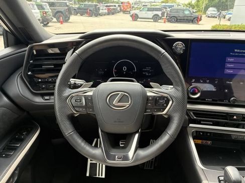 Used 2024 Lexus TX 500h AWD w/ Technology Package image 22